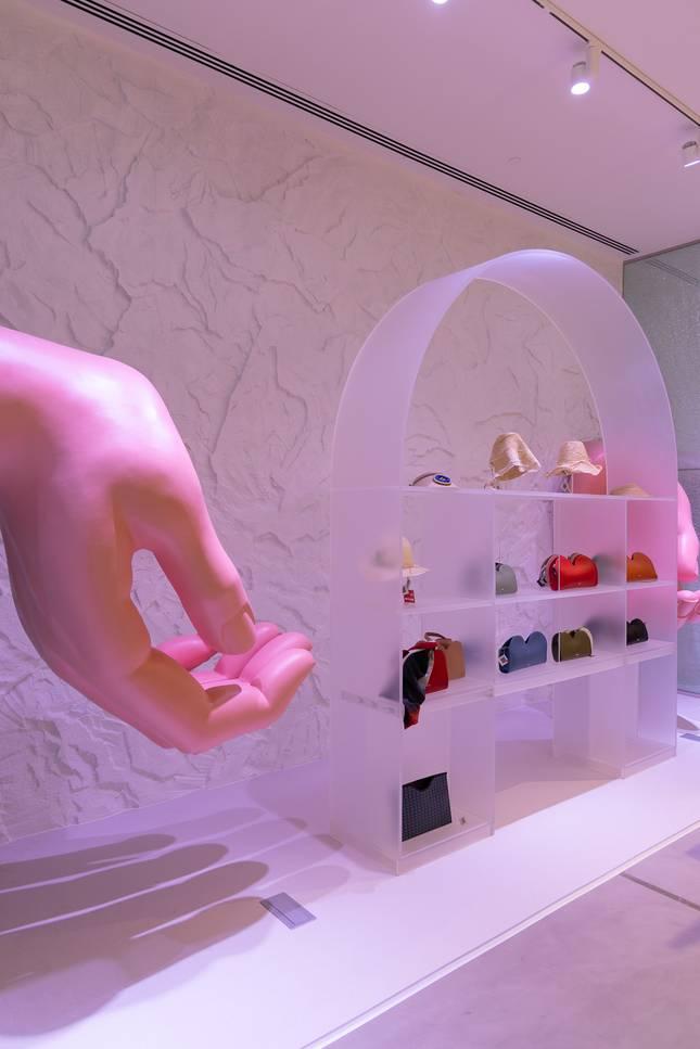 Innovative and Instagrammable retail space/showroom | 3,500 sq. m | Specialty Coffee Shop included — photo 9