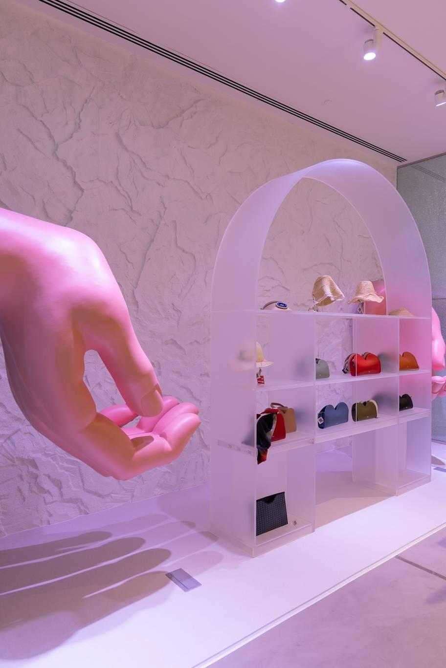 Innovative and Instagrammable retail space/showroom | 3,500 sq. m | Specialty Coffee Shop included — photo 9