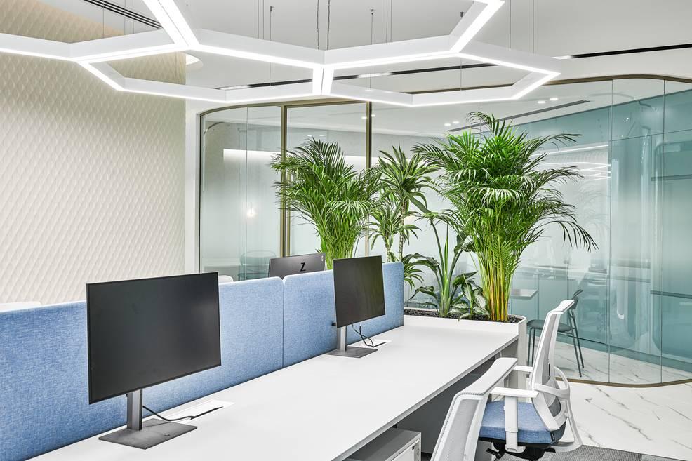 Bespoke Luxury Office Space For Photoshoot and Hourly Bookings — photo 8