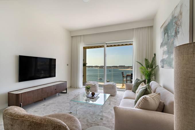 New Unit Luxury 2-BR Beachfront Full Sea View - Grand Bleu Elie Saab Emaar Beach Front — photo 10