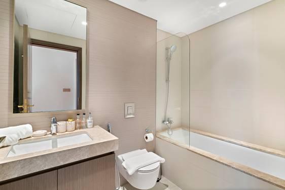 New Unit Luxury 2-BR Beachfront Full Sea View - Grand Bleu Elie Saab Emaar Beach Front — photo 26