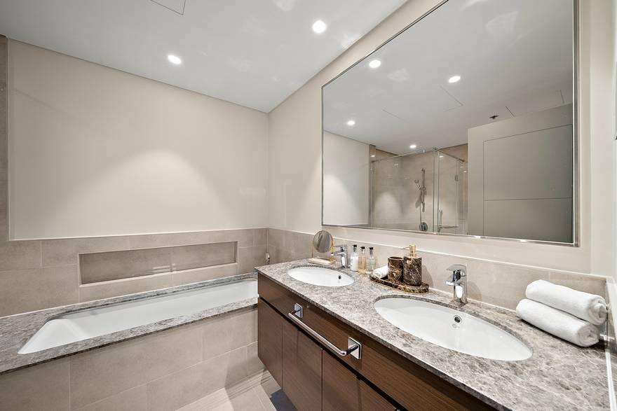 New Luxe Living 3 BR | High Floor | Burj Khalifa | Fountain View — photo 13