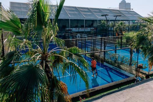 Outdoor and Indoor Padel Tennis Court for Photoshoot — photo 12