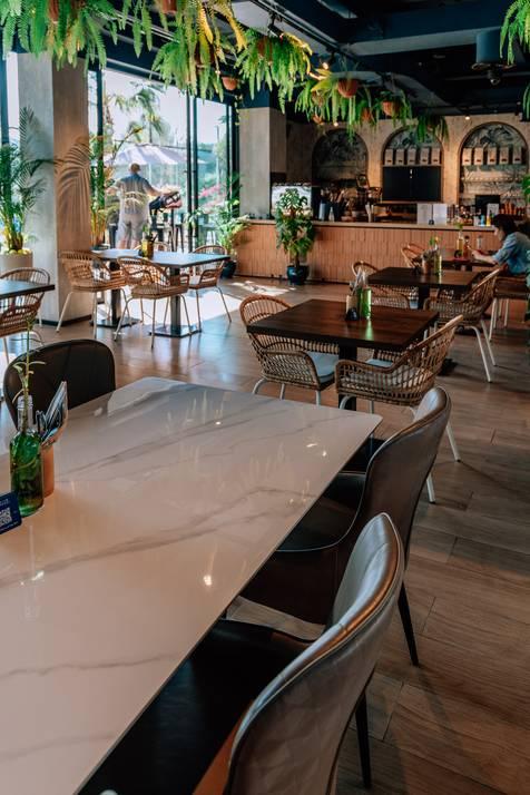 Bistro Space for Small Events, Meetups and Media Projects — photo 10