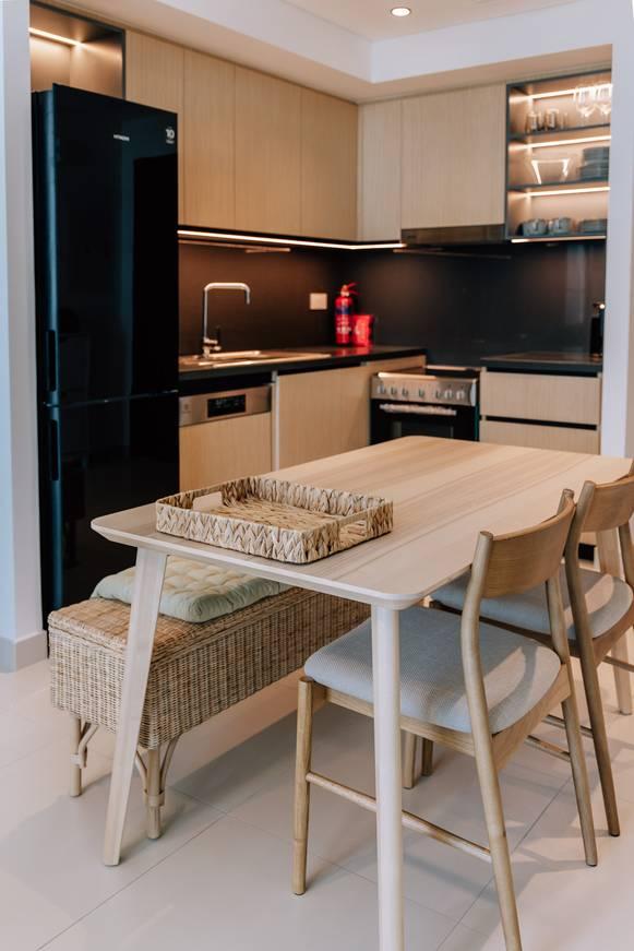 Freshly Renovated apartments with Stunning Views of Burj Khalifa — photo 4
