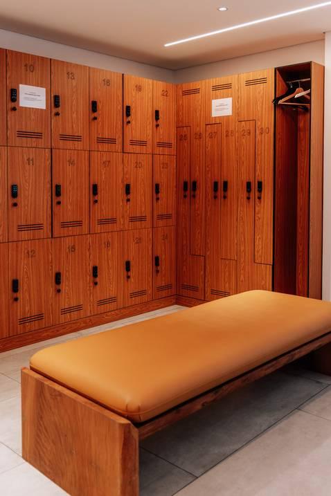 Indoor Blue Padel Tennis Court — photo 8