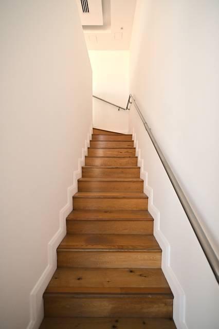 Skyline Views Loft with Huge Terrace and Stylish Decor — photo 19