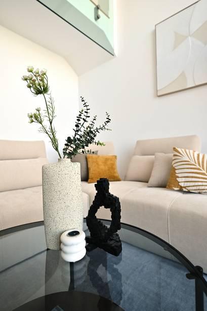 Skyline Views Loft with Huge Terrace and Stylish Decor — photo 17