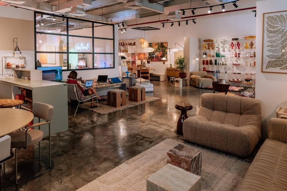 Stylish Decor and Interior Design Showroom for Photo Shoot Projects and Small Events — photo 17
