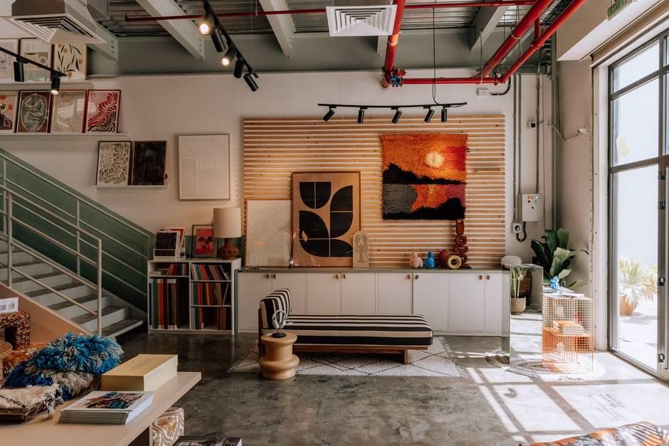 Stylish Decor and Interior Design Showroom for Photo Shoot Projects and Small Events — photo 24