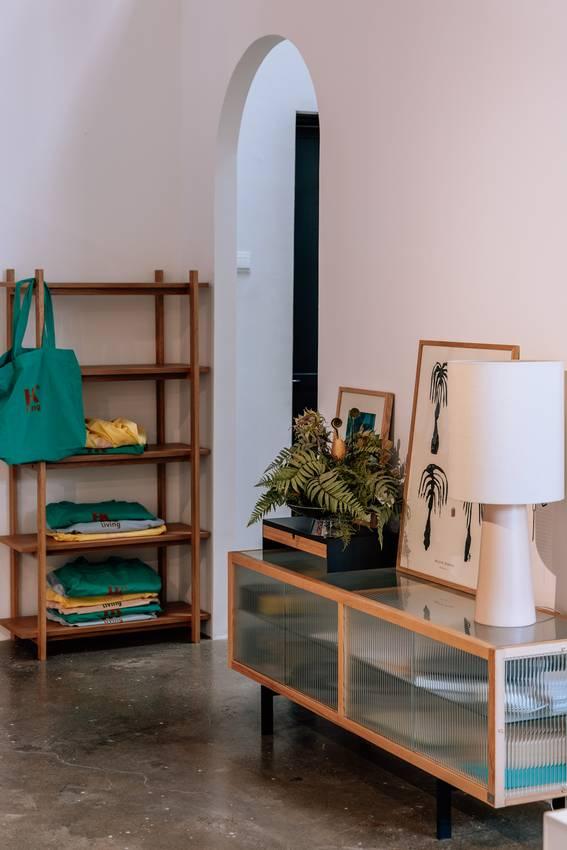Stylish Decor and Interior Design Showroom for Photo Shoot Projects and Small Events — photo 43