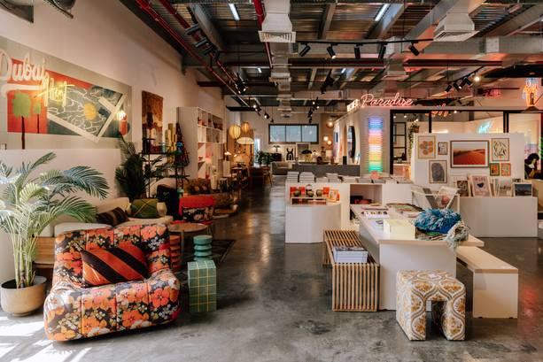 Stylish Decor and Interior Design Showroom for Photo Shoot Projects and Small Events — photo 48