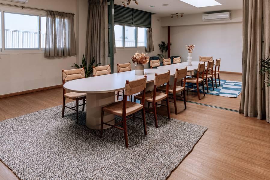 Meeting Room + Adjacent Limited Cafe Space for Meetups, Gatherings and Workshops or Concept Photoshoots — photo 14