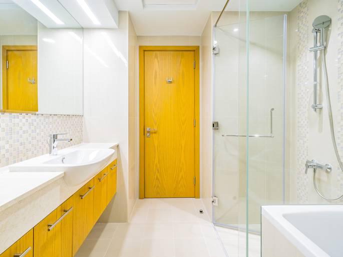 The Blue Wall | Downtown Designer Flat — photo 10