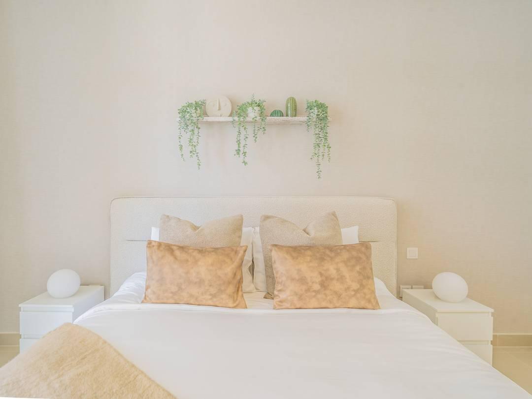 The Blue Wall | Downtown Designer Flat — photo 13