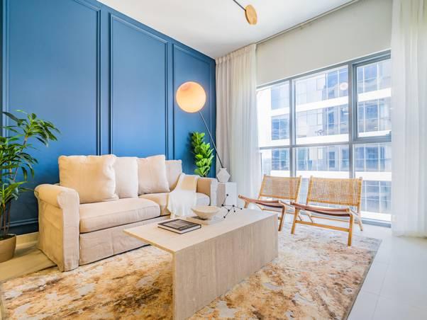 The Blue Wall | Downtown Designer Flat — photo 3