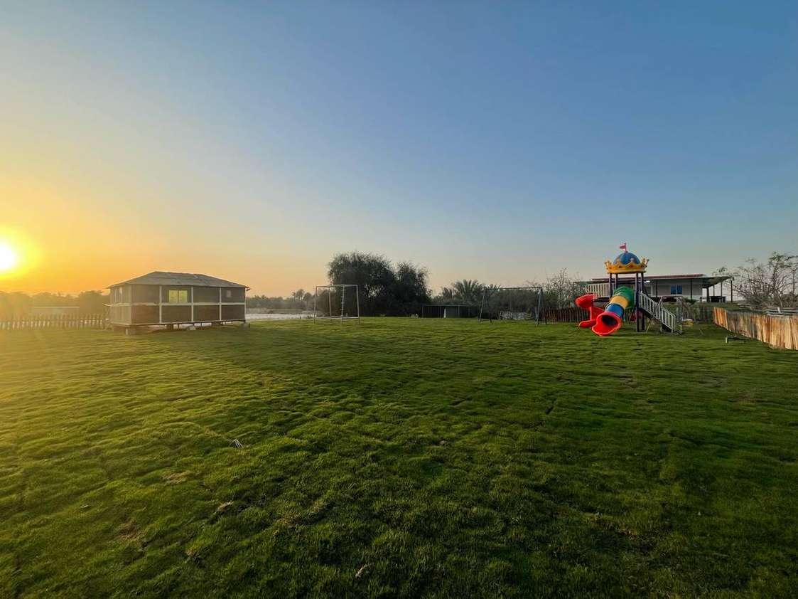 25-Acre Farm Haven with Animals, Gardens & Endless Creative Backdrops 1