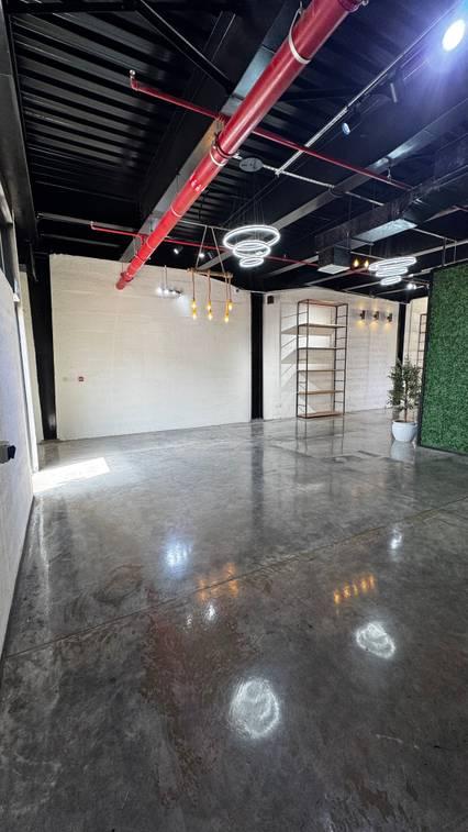 Multi-use Blank Warehouse Space Perfect Branch Launches and Private Photoshoots 3