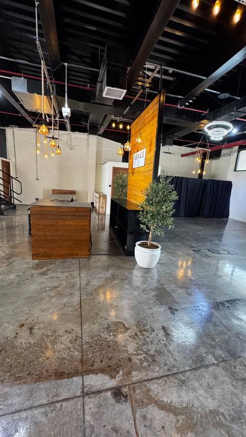 Multi-use Blank Warehouse Space Perfect Branch Launches and Private Photoshoots 1