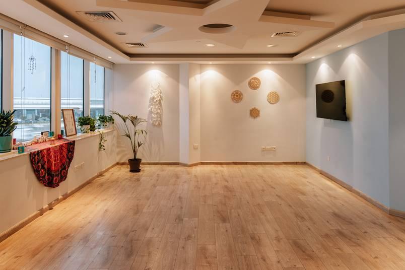Peaceful, serene rooms for workshops, teaching and private counseling. Can be used for any photoshoot. — photo 3