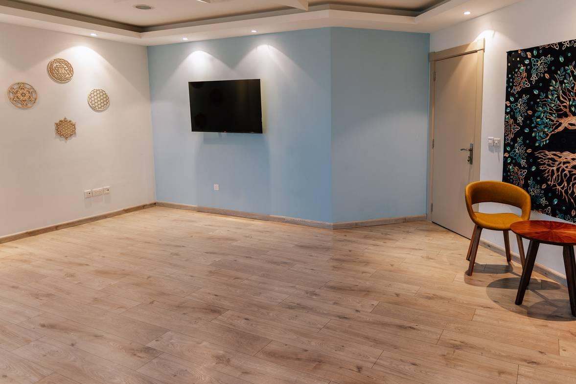 Peaceful, serene rooms for workshops, teaching and private counseling. Can be used for any photoshoot. — photo 10