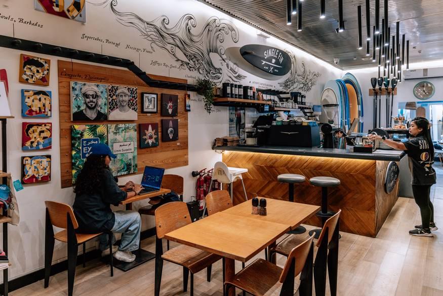 SURF HOUSE DUBAI - INDOOR — photo 16