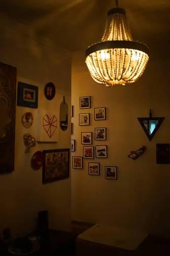 Vintage and eclectic space along with large outdoor for shoots 1
