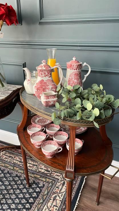 A vintage styled space for photo shoot, filming and podcasts — photo 10