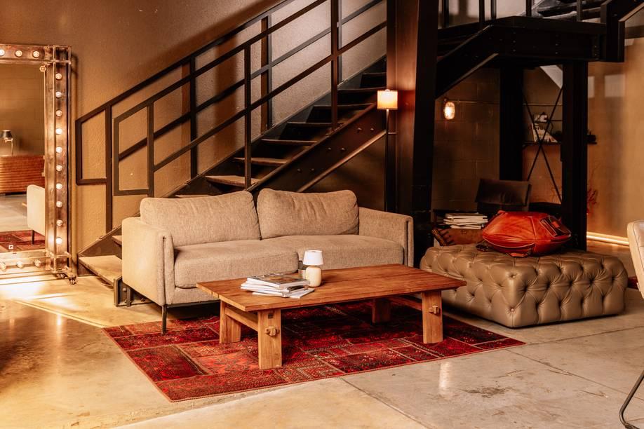 Stylish and Cozy Space (Cafe), Suitable for Photography Shoots and Supper Clubs — photo 8