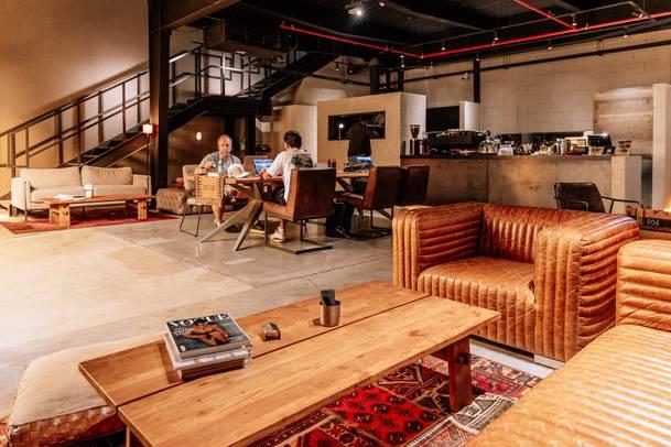 Stylish and Cozy Space (Cafe), Suitable for Photography Shoots and Supper Clubs — main photo