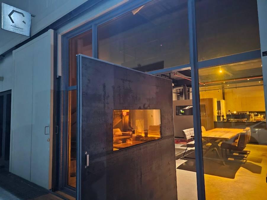Stylish and Cozy Space (Cafe), Suitable for Photography Shoots and Supper Clubs — photo 15