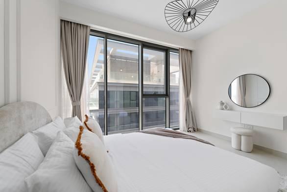 2BR + M | Canal Front Residence — photo 6