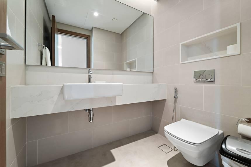 2BR + M | Canal Front Residence — photo 7