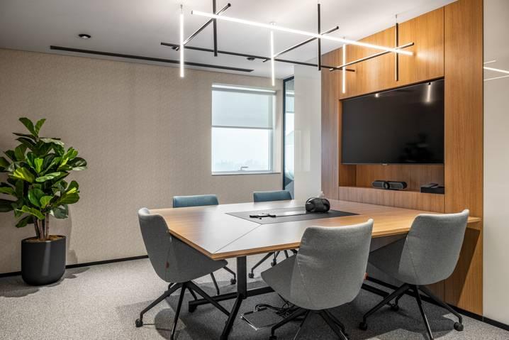 Meeting Room for 6 people — main photo