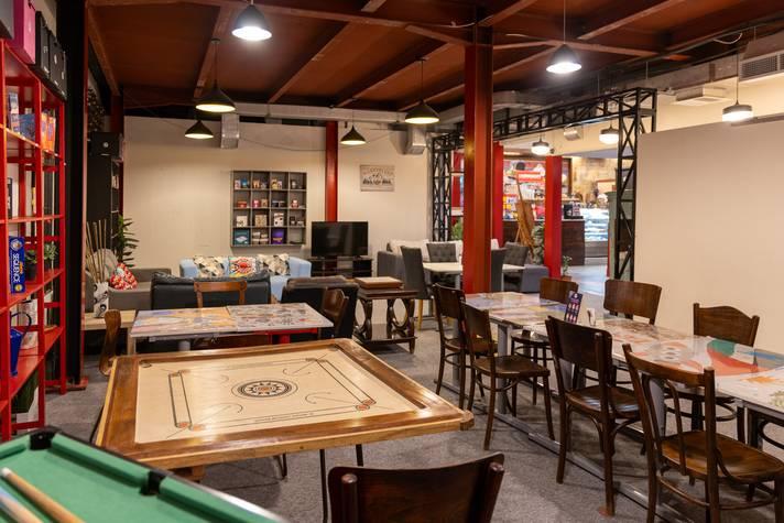 Vintage Cafe for events, photoshoot, gatherings opposite to Alserkal Avenue with free parking — photo 4