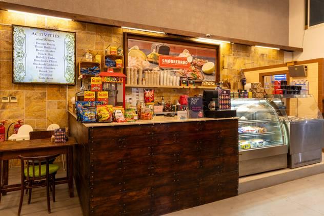 Vintage Cafe for events, photoshoot, gatherings opposite to Alserkal Avenue with free parking — photo 7