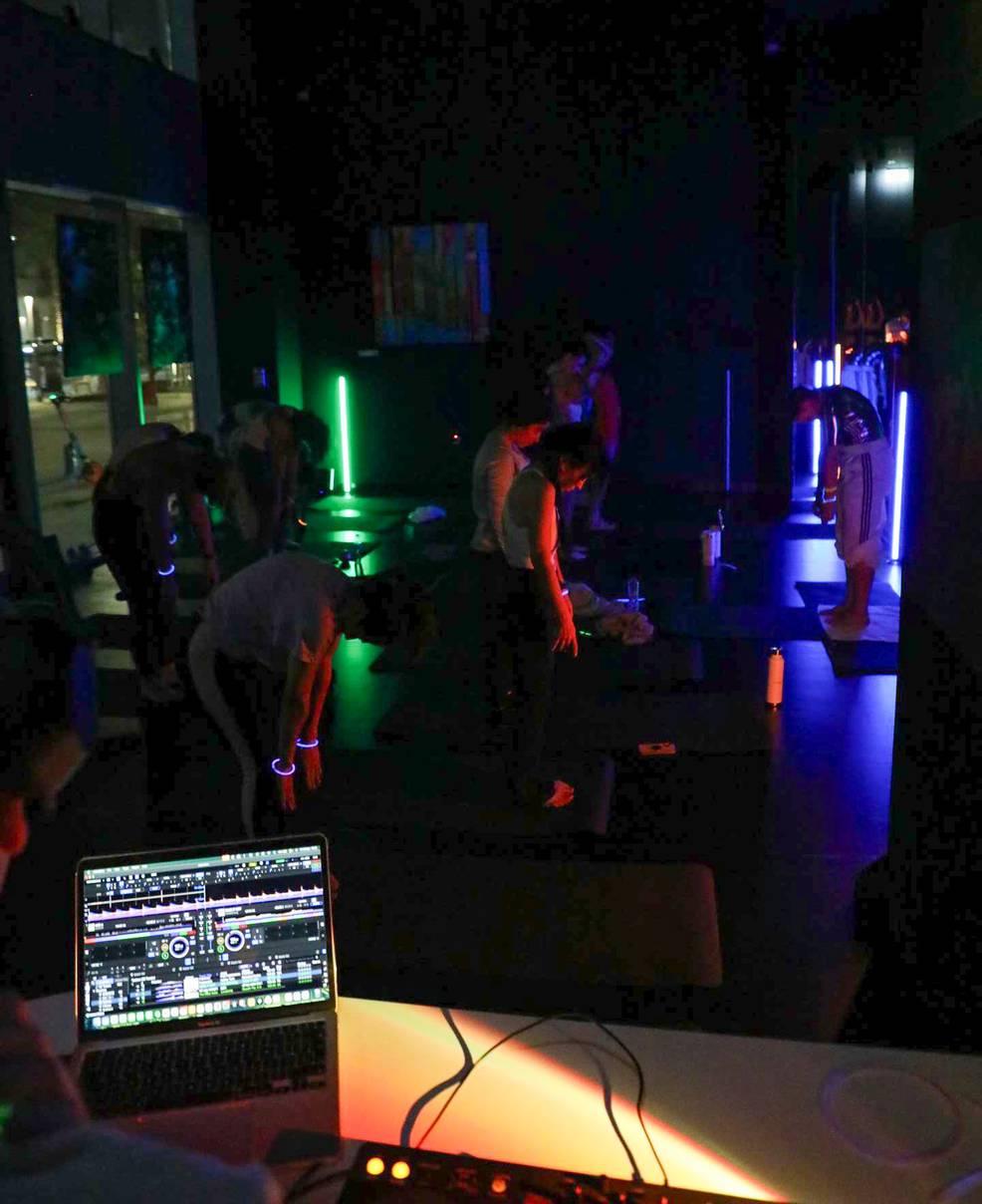 Studio in an Art Gallery, Dubai Hills — photo 4