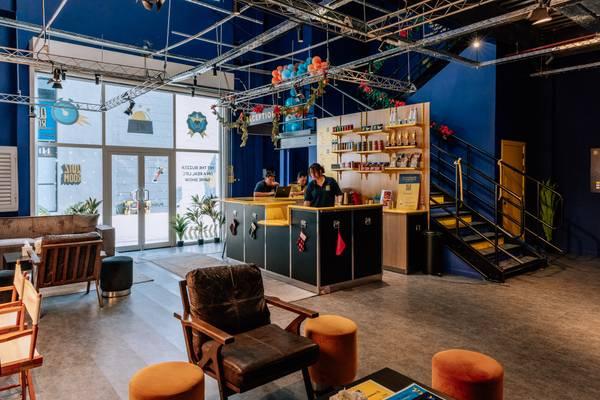 Private Lounge + Immersive Game Show Room for Groups & Team Events — photo 2