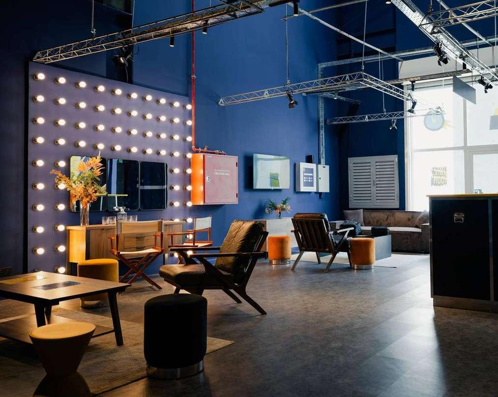 Private Lounge + Immersive Game Show Room for Groups & Team Events — photo 21
