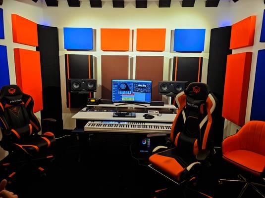 Music Recording Studio — photo 6