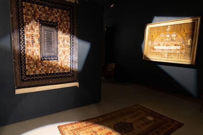 Artsy High-End Rugs Showroom for Contemporary Events and Photoshoot Projects — photo 10