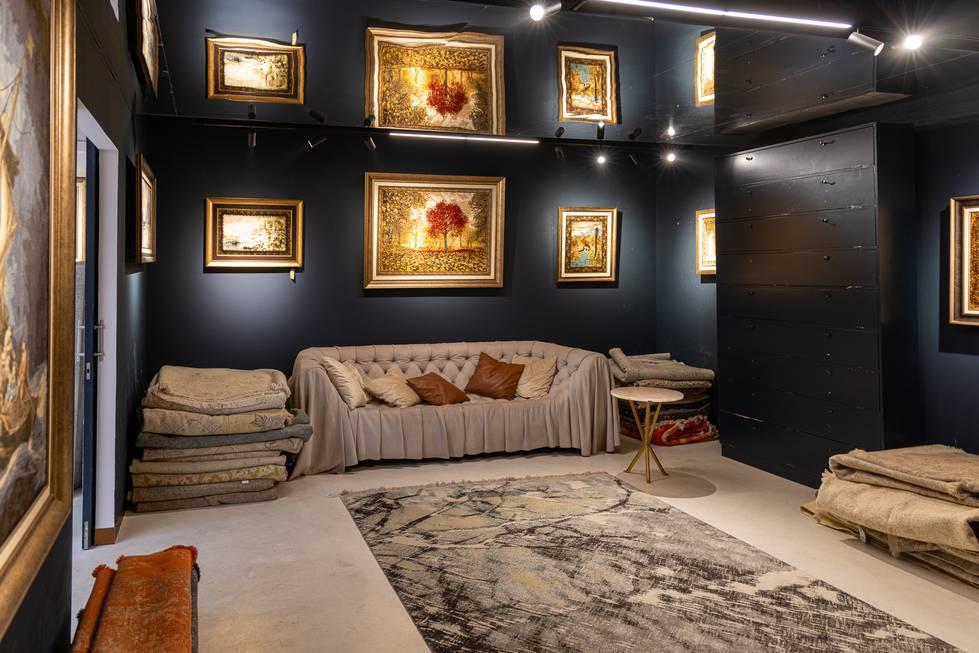 Artsy High-End Rugs Showroom for Contemporary Events and Photoshoot Projects — photo 18