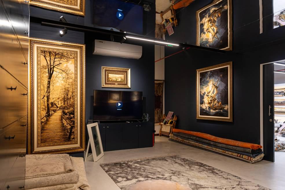 Artsy High-End Rugs Showroom for Contemporary Events and Photoshoot Projects — photo 27