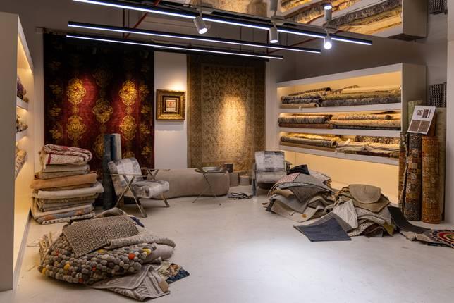 Artsy High-End Rugs Showroom for Contemporary Events and Photoshoot Projects — photo 23
