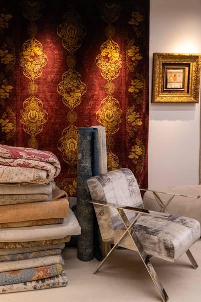 Artsy High-End Rugs Showroom for Contemporary Events and Photoshoot Projects — photo 26