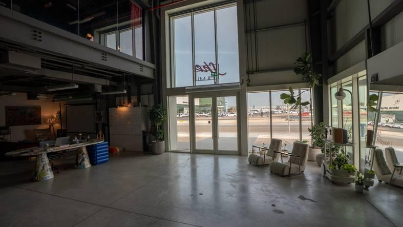 Artsy Space for Photoshoots and Video Production — photo 3