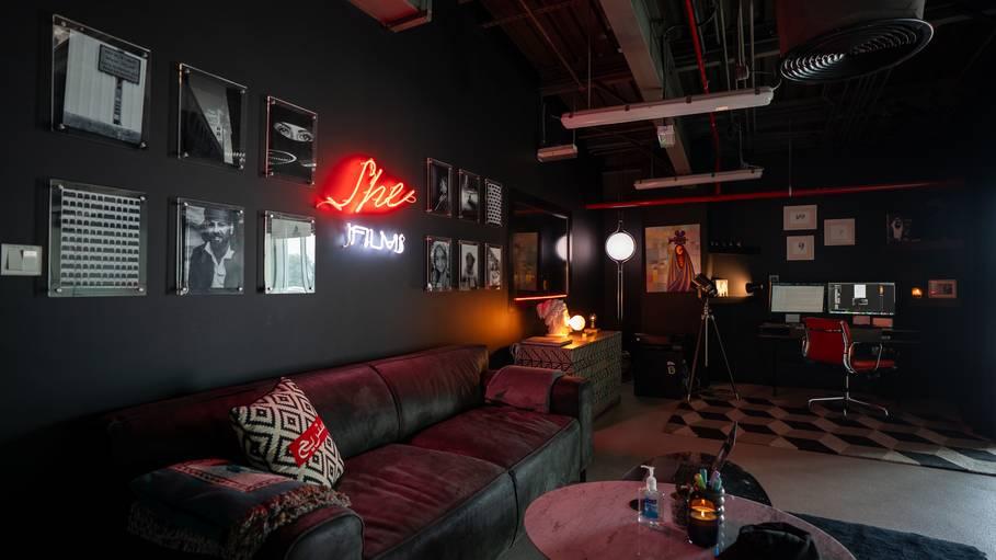Artsy Space for Photoshoots and Video Production — photo 14