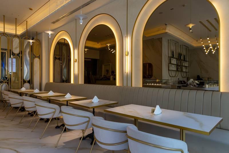 Elegant venue perfect for photoshoots and private events. — photo 2