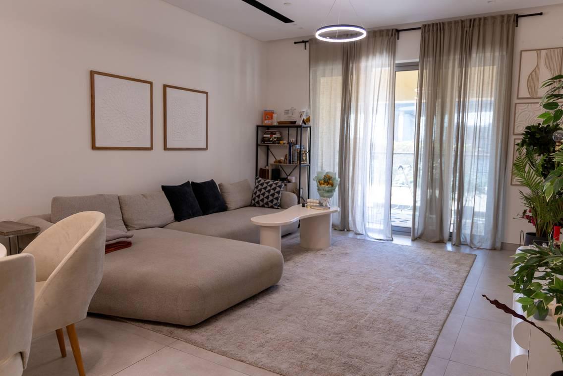 An Elegant Waterfront Residence in Jaddaf — photo 11