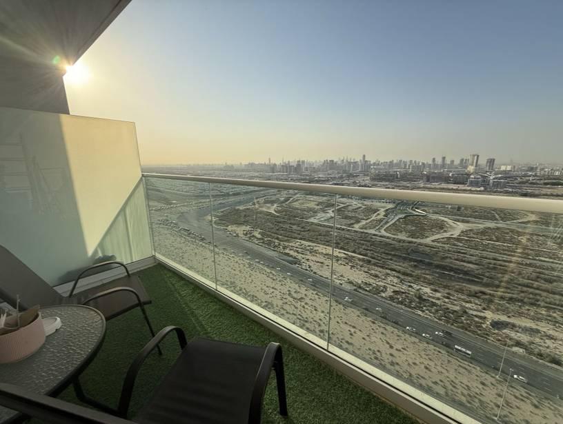Luxury Studio Apartment with Dubai Skyline and Sunset View – Ideal for Shoots & Content Creation — photo 5